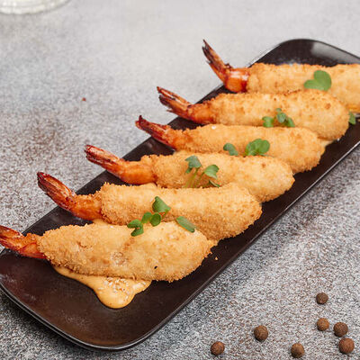 Хрустящие креветки с соусом спайси-манго в Family Grill по цене 650 ₽