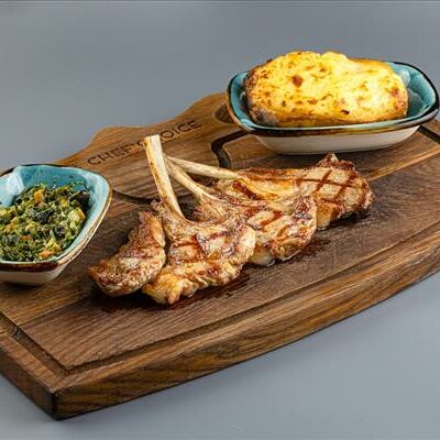 Каре Ягненка в Chefs Choice по цене 1890 ₽