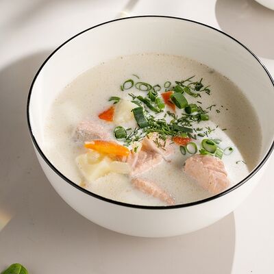 Карельская уха с форелью и сливками в Кукумбер по цене 690 ₽