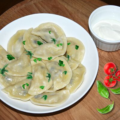 Вареники с картофелем и грибамив Пельменная №1 по цене 485 ₽