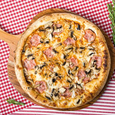 Пицца Капричоза в Pizzicato по цене 399 ₽