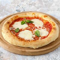 Пицца Маргарита в Casa Mia Халва Тсуру