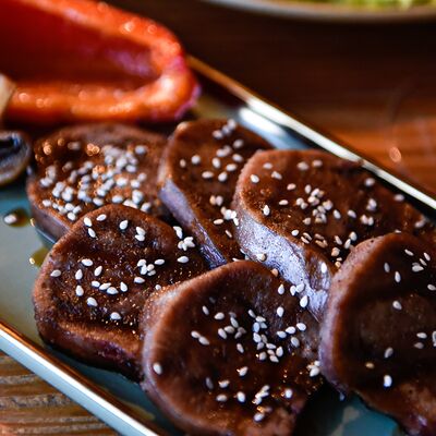 Телячий язык в Йохан-Пивохан по цене 1625 ₽