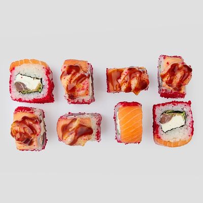 Запеченный ролл Мексика в Mad по цене 740 ₽