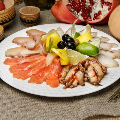 Рыбное плато в Шашлычный дворик по цене 2350 ₽