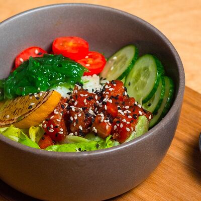 Боул с лососем в Co.mein по цене 620 ₽