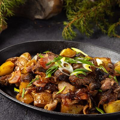 Жарёха с говядиной в Пилигрим по цене 1040 ₽