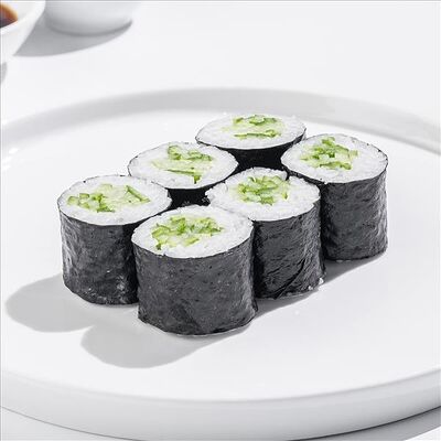 Маки ролл с огурцом в SeabasSushi по цене 400 ₽