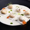Равиоли с лососем и соусом из горгонзолы в Вкус Моря по цене 920