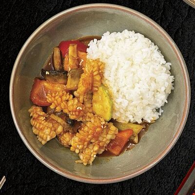 Одино До Паб в Инсам по цене 1050 ₽