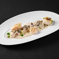 Морские гребешки на гриле с телячьими почками в Буйабес