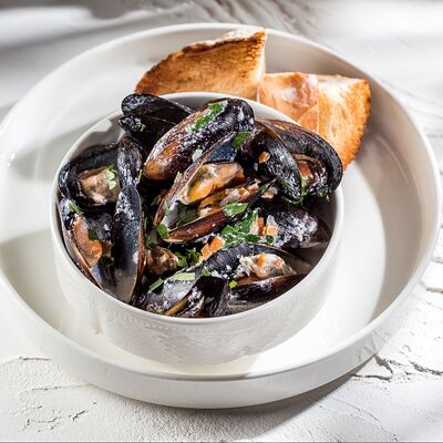 Мидии в сливочном соусе в After по цене 1190 ₽