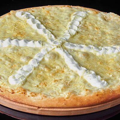 Сырная в Экспресс суши De Luxe по цене 1290 ₽