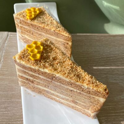 Торт Медовик в GelaTiAmo по цене 360 ₽