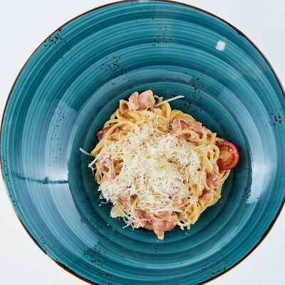 Спагетти Карбонара в Невидалия по цене 630 ₽