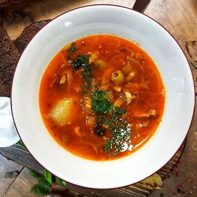 Солянка сборная мясная в Мельница по цене 510 ₽