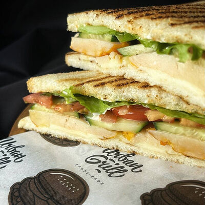 Сэндвич с Курицей в Урбан Гриль по цене 392 ₽