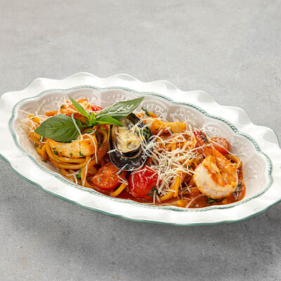 Спагетти с морепродуктами в Peperoni по цене 1030 ₽