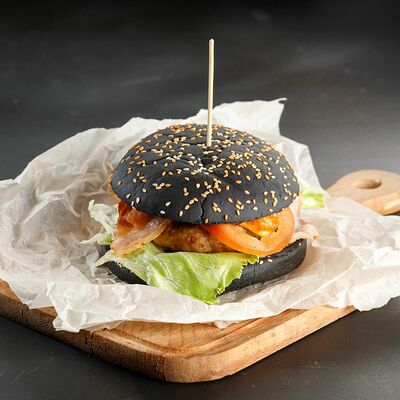 Black Pig Бургер в Первый металлист по цене 680 ₽