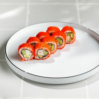 Ролл Калифорния с крабом в Кукумбер по цене 1390