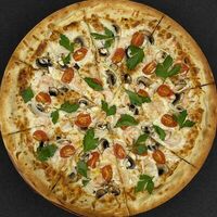 Том ям в Prima Storia