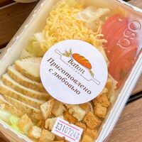 Салат Цезарьв Пекарня Батон