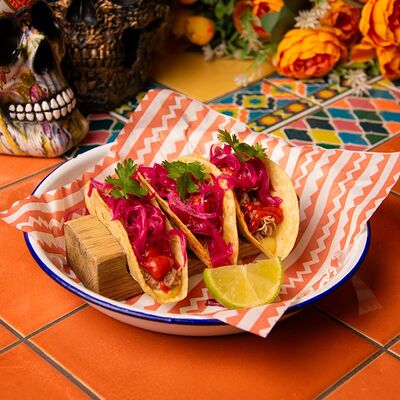 Тако с бараниной в El Machete по цене 640 ₽