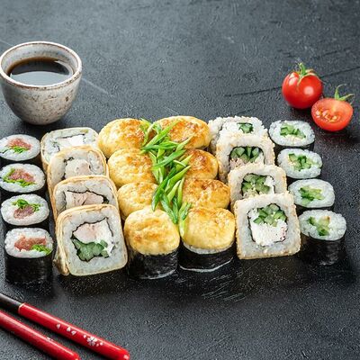 Студент в SunSushi по цене 748 ₽