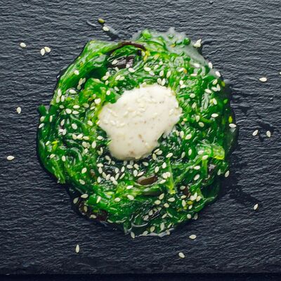 Салат Чука в Рис & Фиш по цене 320 ₽