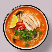 Том ям с курицей в Фуди Люди