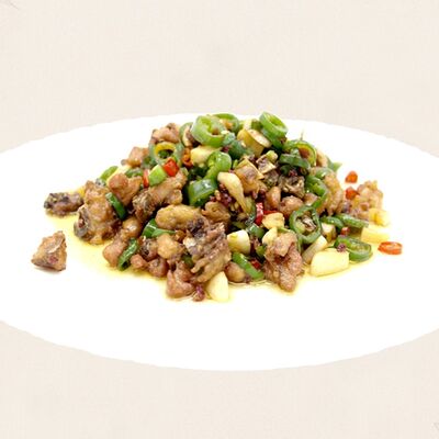 Курица с сычуаньским перцем в Золотая панда по цене 2207 ₽