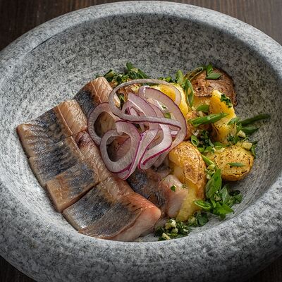 Селёдочка в Лепрекон по цене 390 ₽