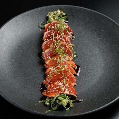 Татаки форель-тунец в Stories по цене 699 ₽