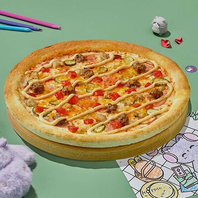 Пицца Чизбургер 30 см в Dostaевский по цене 688 ₽