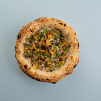 Пицца с белыми грибами в Rollwell