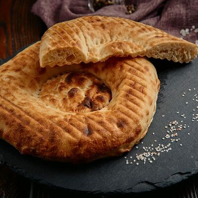 Лепешка в Шашлычный двор по цене 98