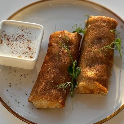 Блинчики с курицей и сметаной в ОГОРОДБАР по цене 390 ₽