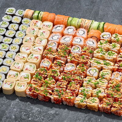 Сет для 16 друзей в Сушкоф и пицца по цене 5106 ₽