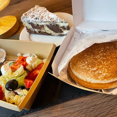 Комбо № 1 с десертом в Дом кофе по цене 600 ₽