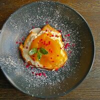 Бриошь с манго и страчателлой в Bocca Bar