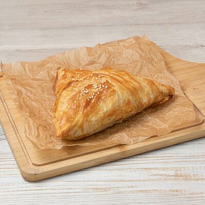 Самса куриная в шаурма по цене 130 ₽