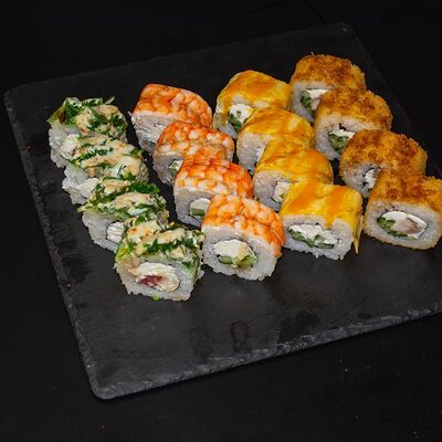 Сет Мураками в Sushiritto по цене 1330 ₽