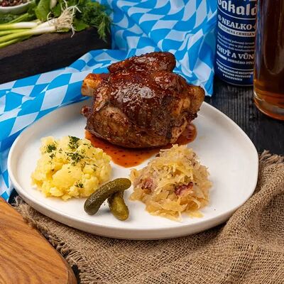 Пряная свиная рулька в Vivat Pizza по цене 1496 ₽