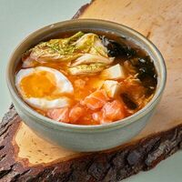 Суп Кимчи с морепродуктами в Двор Помидор