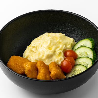 Картофельное пюре с наггетсами в Вкусно разно по цене 365 ₽