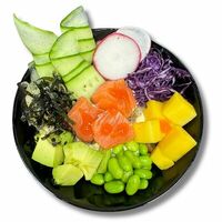 Поке с лососем в Pho Bo Ханой