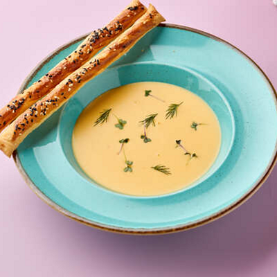 Сырный крем-суп с гриссини в Plov Project по цене 290 ₽
