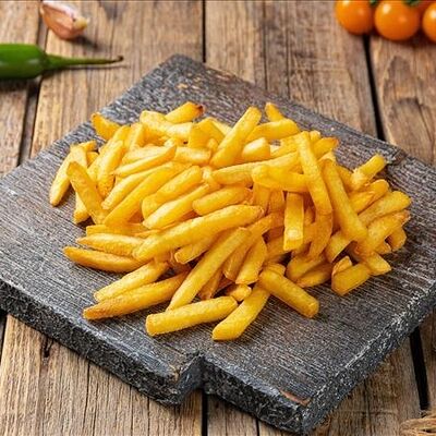 Картофель фри в Три хинкали&Шашлык по цене 290 ₽