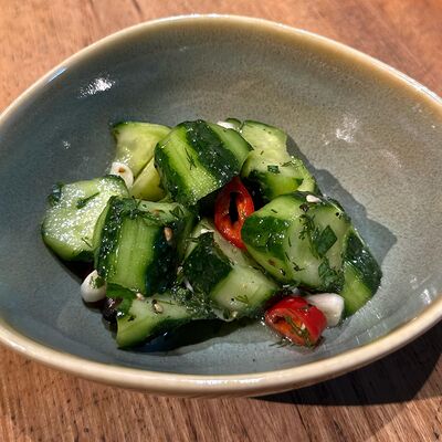 Малосольные огурцыв Dacha по цене 240 ₽