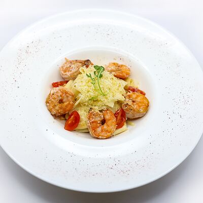 Паста с креветками в Собрание по цене 865 ₽